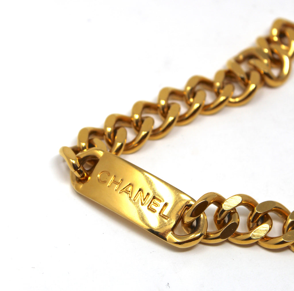 Chanel Gold ID Choker, Size OS – Pechuga Vintage